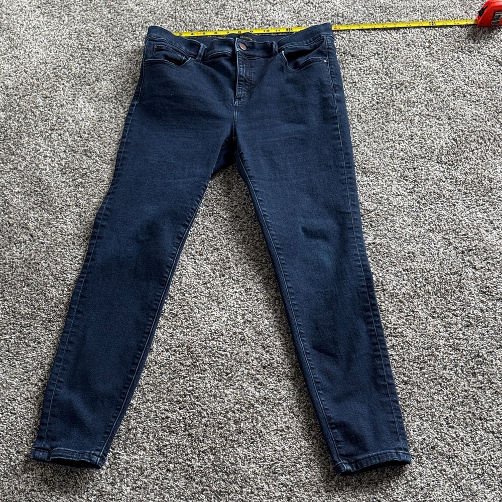 Ann Taylor Dark Blue Skinny Jeans size 10